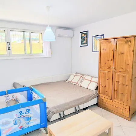 Seaside Escape Lägenhet Vrasná