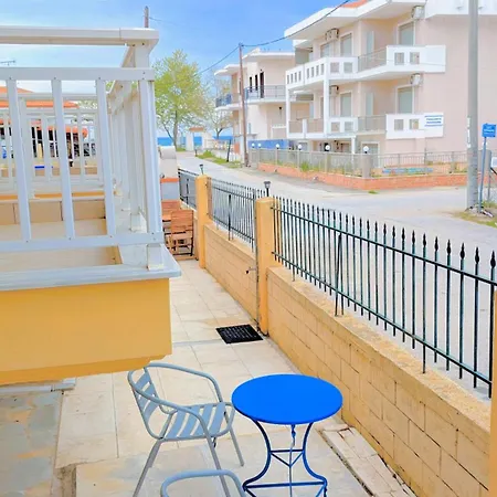 Lägenhet Seaside Escape Vrasná